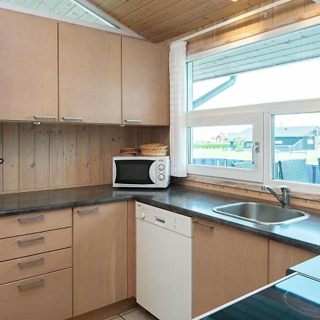 6 Person Holiday Home In Sj Lund Sjolund Exteriér fotografie