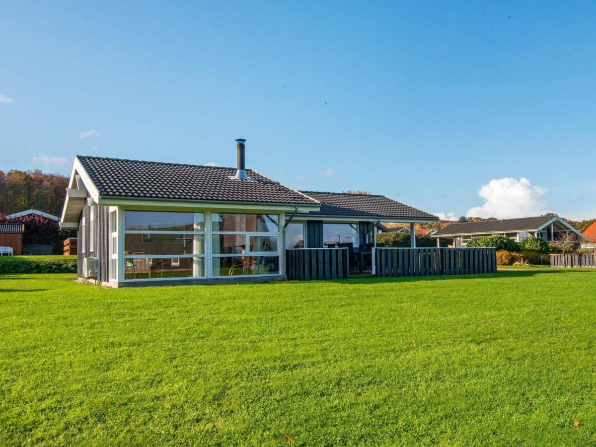 6 Person Holiday Home In Sj Lund Sjolund Exteriér fotografie