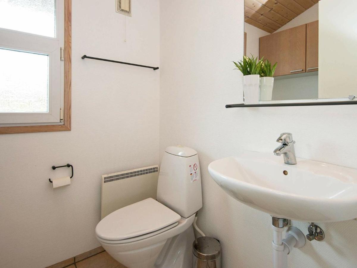 6 Person Holiday Home In Sj Lund Sjolund Exteriér fotografie